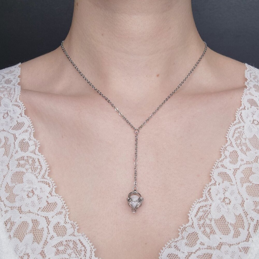 Elegant white pearl & silver rosary necklace - Picture 9 of 9